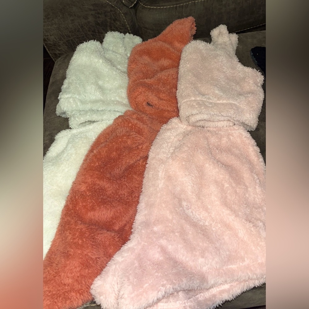 6 piece set fuzzy pajamas